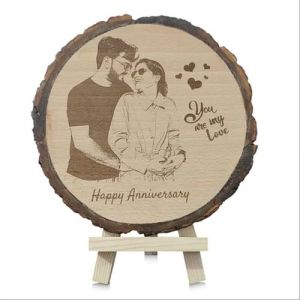 7 Inch Engraved Couple Wooden Round Photo Frame