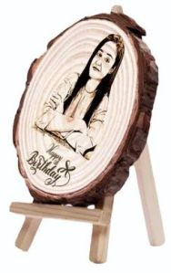 8 Inch Engraved Girl Wooden Round Photo Frame