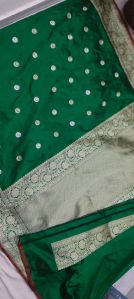 Green Embroidered Zari Beads Handwoven Silk Saree