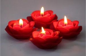 Red Floating Rose Candle