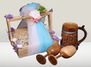 Exquisite Wooden Hamper Basket With Jug and Wine Glass