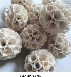 Crape Sola Wood Balls