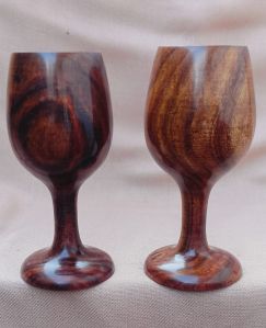 2 Piece OF Sheesham Wood Wine Glass Set