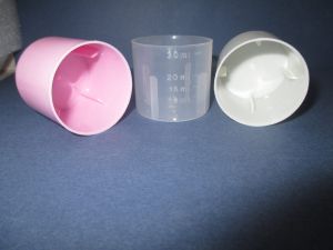 Plastic Measuring Cup