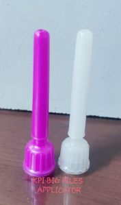 Plastic Applicator
