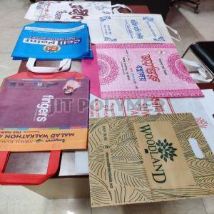 Multi Colour Non Woven Shopping Bags
