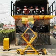 Goods Loading Unloading Lift