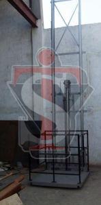Stacker Lift