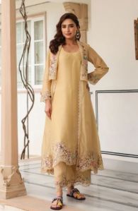 Gulzar Ivory Heavy Jacket Style Kurta Set