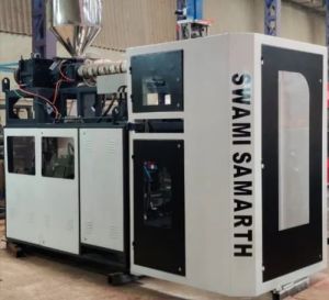Auto Deflashing Blow Molding Machine