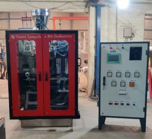 Auto Deflashing Blow Molding Machine
