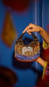 Multicolor Latkan Hobo Ladies Designer Bag