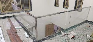 Stainless Steel Classic Glass Railing