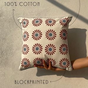 Daisy Printed Cotton Cushion Covers
