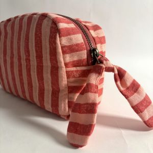 Pink &AMP; Red Classic Quilted Pouch