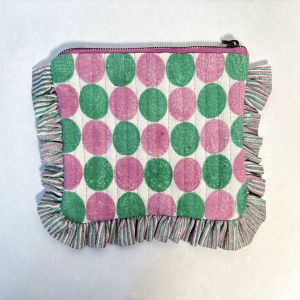 Pebble Flat Frill Quilted Pouch