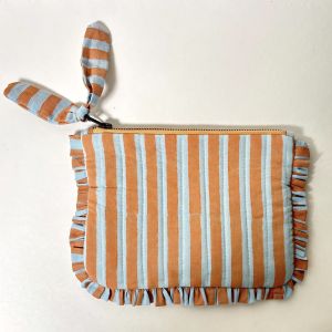 Midsummer Bloom Flat Frill Quilted Pouch