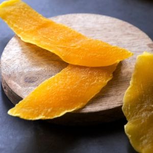 Loos Packing Dried Mango