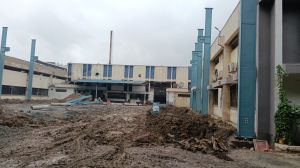 double column pillar type horizontal metal bandsaw machine