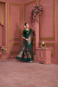 9735 Dark Green Jari Work Weaving Banarasi Soft Silk Saree