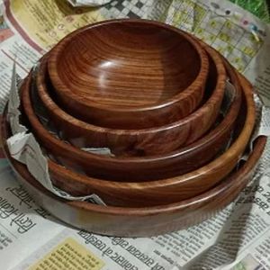 Wooden Round Bowl Set