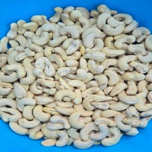 W210 Cashew Nuts