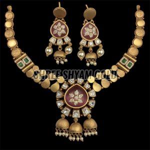 Elegant Artistic Enamel Pearl Work Gold Necklace Set