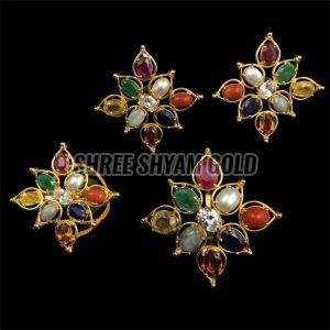 Ladies Designer Gold Earring