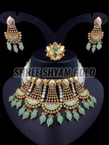 Majestic Antique Finish Bridal Gold Necklace Set