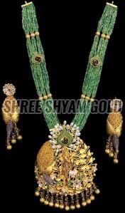 Peacock Style Gold Temple Necklace Set