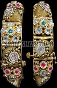 Authentic 22K Hallmarked Gold Kundan Antique Bangles