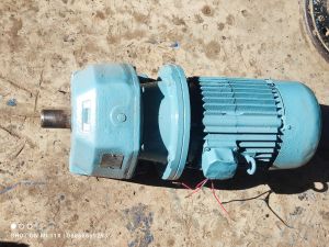 pbl 3 hp 50 rpm output 440v 3 phase gear motor