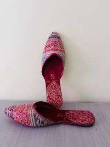 Maroon Chitrakari Leather Ladies Mules