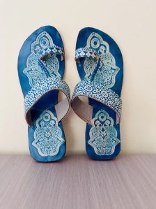 Neela Dori Art Ladies Kolhapuri Slipper