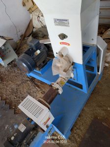 150-200 Kg HR Floating Fish Feed Machine