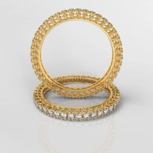 18kt Yellow Gold Lab Grown Diamond Bangle Set