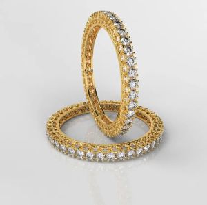 18kt Yellow Gold Lab Grown Diamond Bangle Set