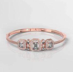 Elegant 18Kt Gold Lab Grown Diamond Bracelets