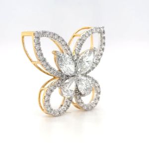 Luxury Butterfly Shape Diamond Pendant
