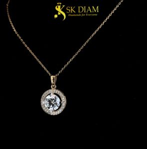 18KT Gold Halo Diamond Pendant