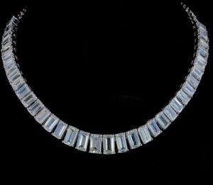 Handcrafted Emerald Lab Grown Diamond Necklace
