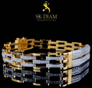 Mens 18kt Gold Lab Grown Diamond Bracelet