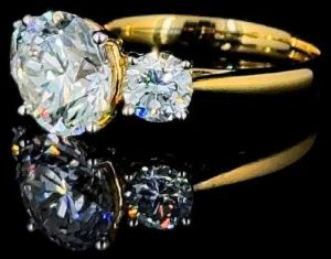 14kt Yellow Gold Round Brilliant Cut Lab Grown Diamond Ring