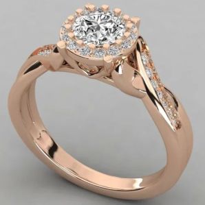 Ladies Elegance 18kt Gold Diamond Ring