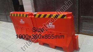 Nilkamal Red Water Filled Road Barrier