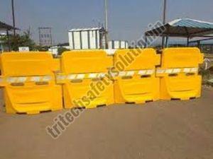 Yellow Plastic Road Traffic Portable Barricade