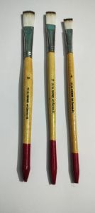 White Synthetic Tin Ferrule Artist Brush