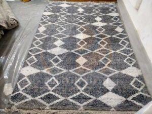 Ivory Charcoal Diamond  Design Soft Viscose And Wool Vintage Rug