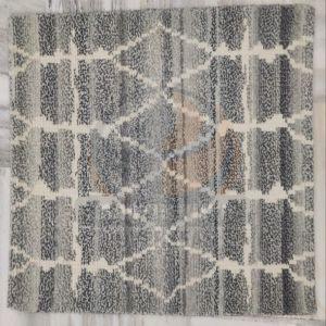 Modern Grid Pattern Woolen Hand Tufted Rug