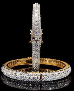 Yellow Gold Lab Grown Diamond Bangle Set